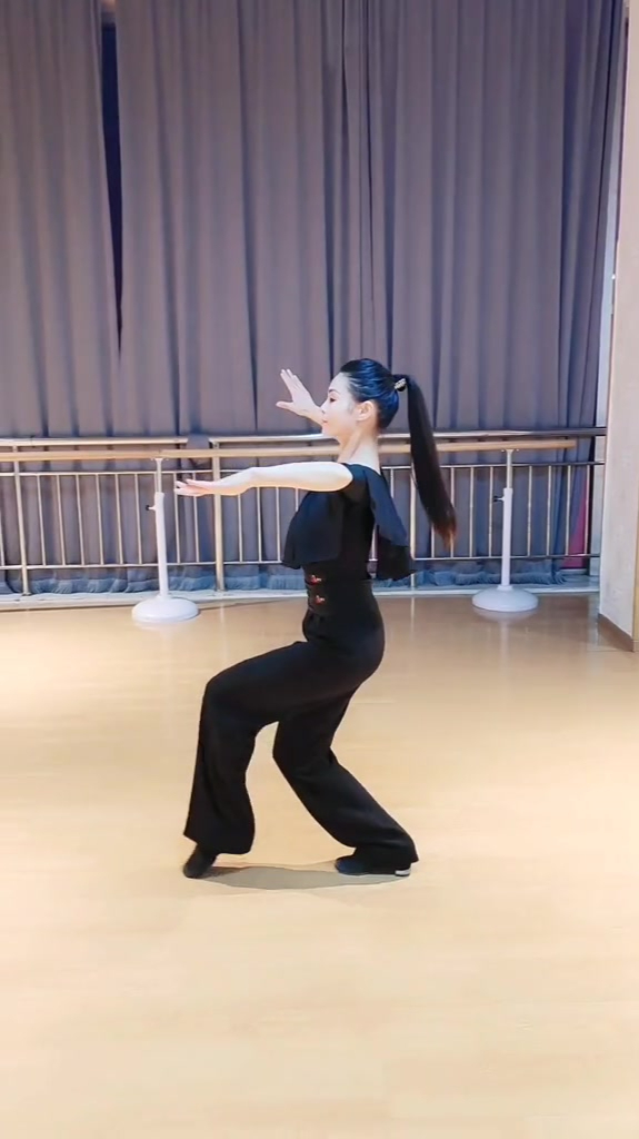 每天必练基本功《方步》国标舞-度小视