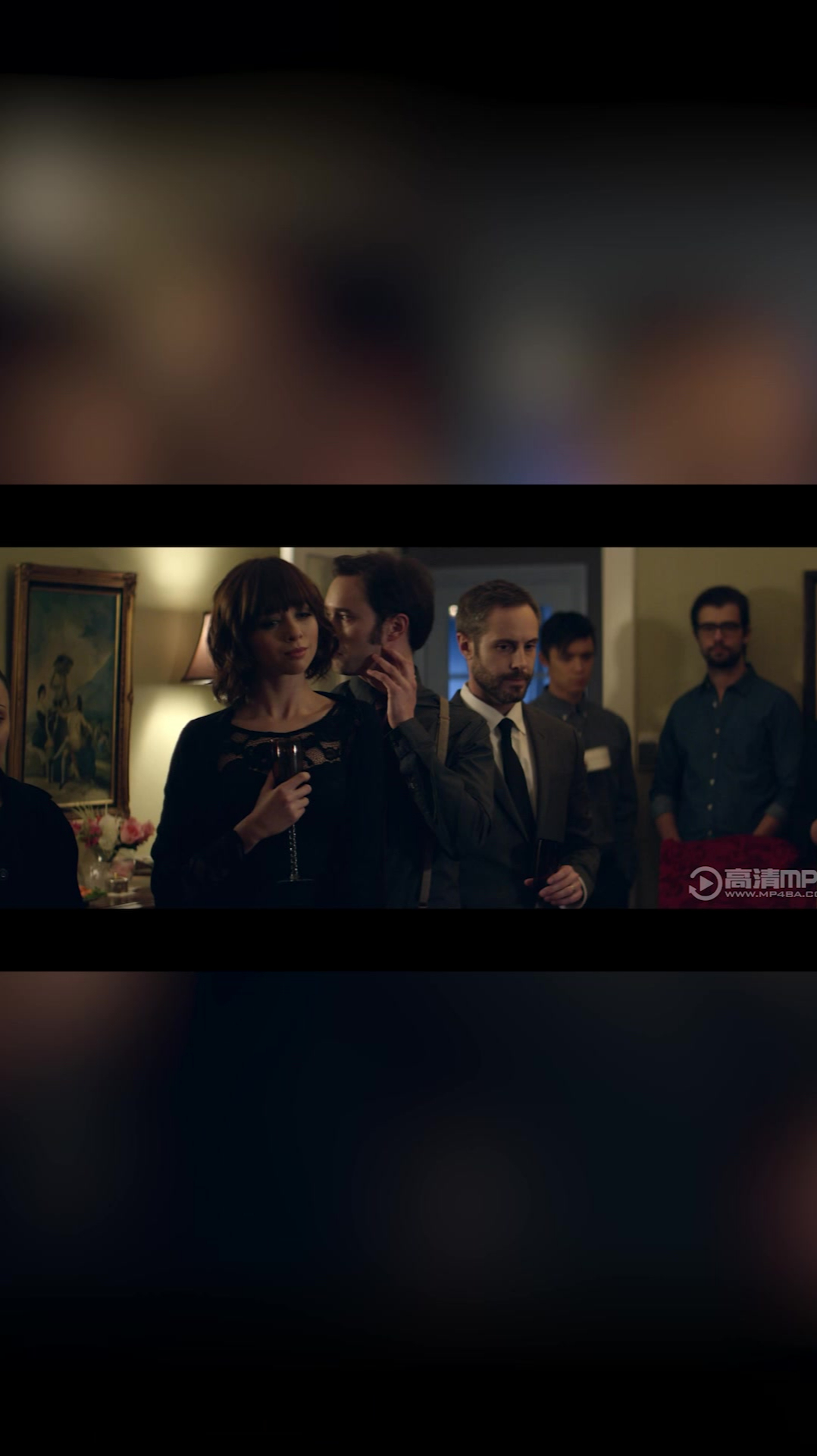 神秘感染2众人举办宴会男子突然出现了异样