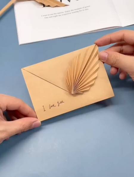 小时候人人都会的相思叶信封,现在还会吗 折纸 信封 手工-度小视