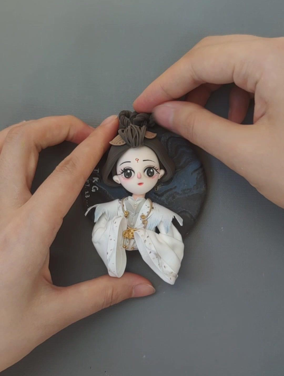 古装娃冰箱贴教程,中间有些变化,能看出来么,黏土教程-度小视