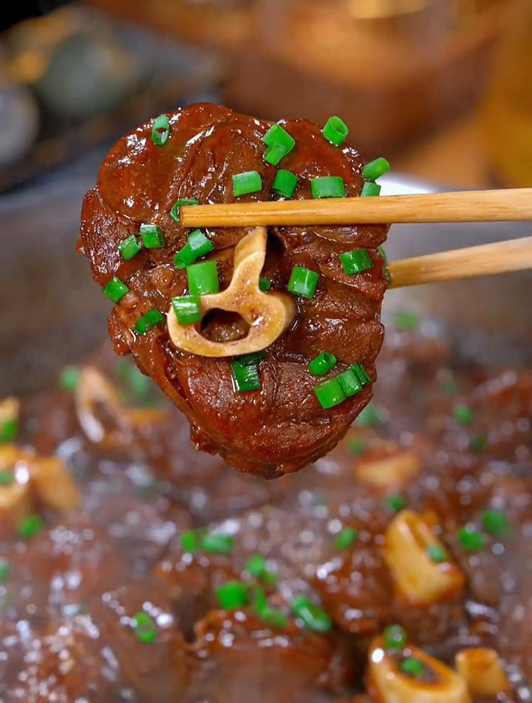 这样做的红烧羊腿肉不腥不膻,软烂又入味