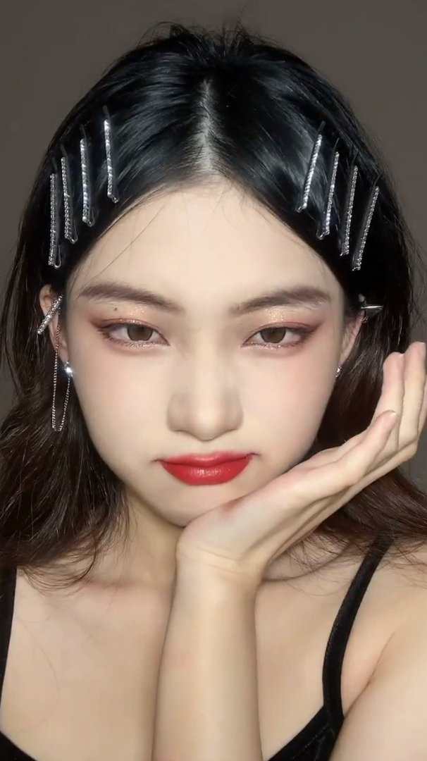 跟着奶凶 猫系美女jennie学习变美思路