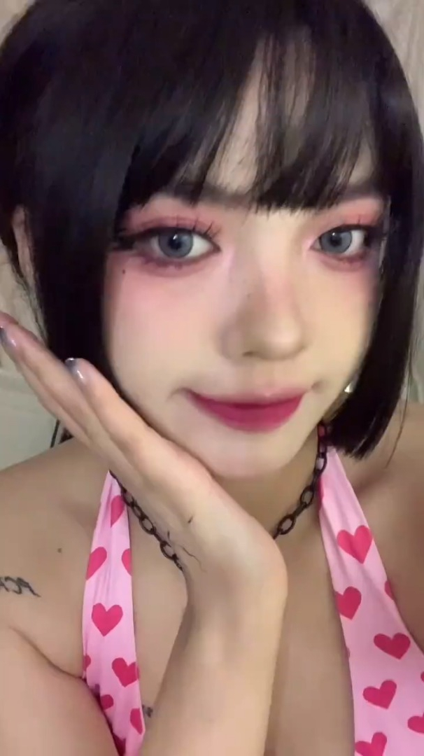 粉色火鸡面y2k甜心辣妹妆美式甜心kitty妆