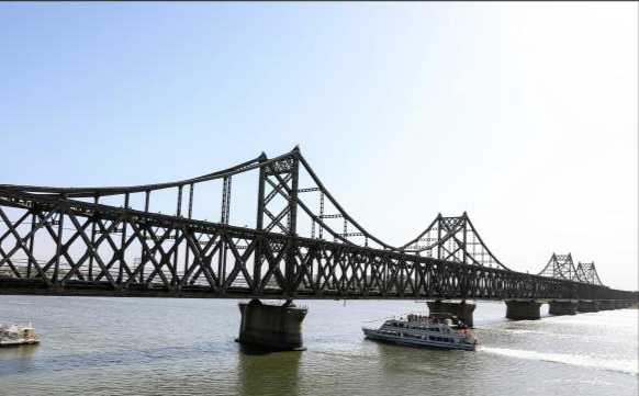 鸭绿江口的绸缎岛,占地67平方公里,属于朝鲜