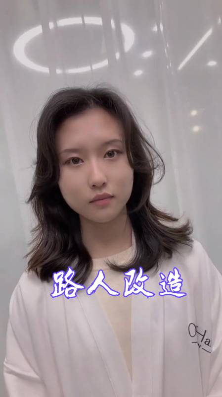 2022-05-170烫发王韩宇197粉丝  关注爸爸带女儿吃夜宵,转头看到一幕