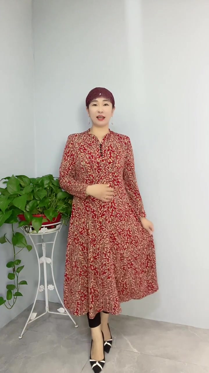 私人订制款八片连衣裙