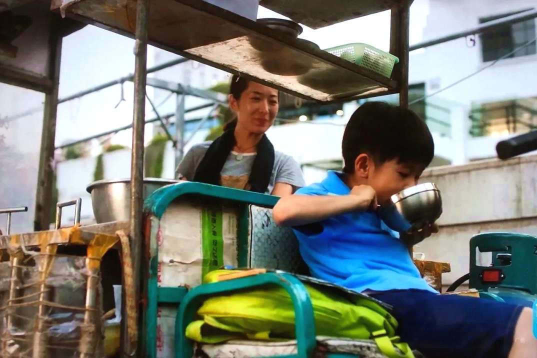 三十而已:贾顺治柳珊出演煎饼摊夫妻,以为是群演,谁知来头不小