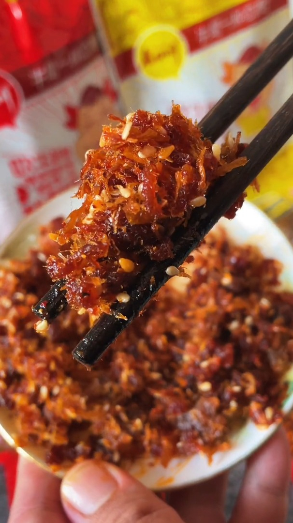 重庆特产灯影牛肉轻薄如纸丝丝入味