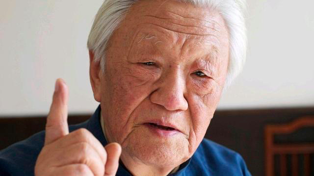 郭生白演讲时被西医嘲讽,他当场为病人诊疗,结果打了西医的脸