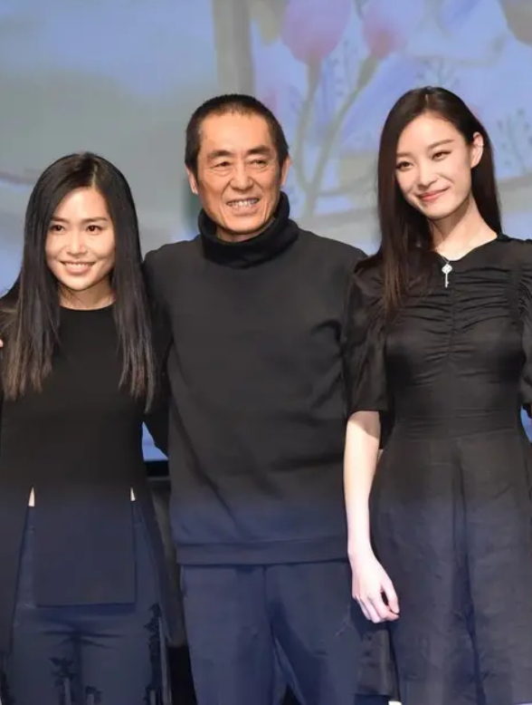 04倪妮因力挺张艺谋被爆不雅照靠李宇春反转口碑抢走杨幂资源-度小视