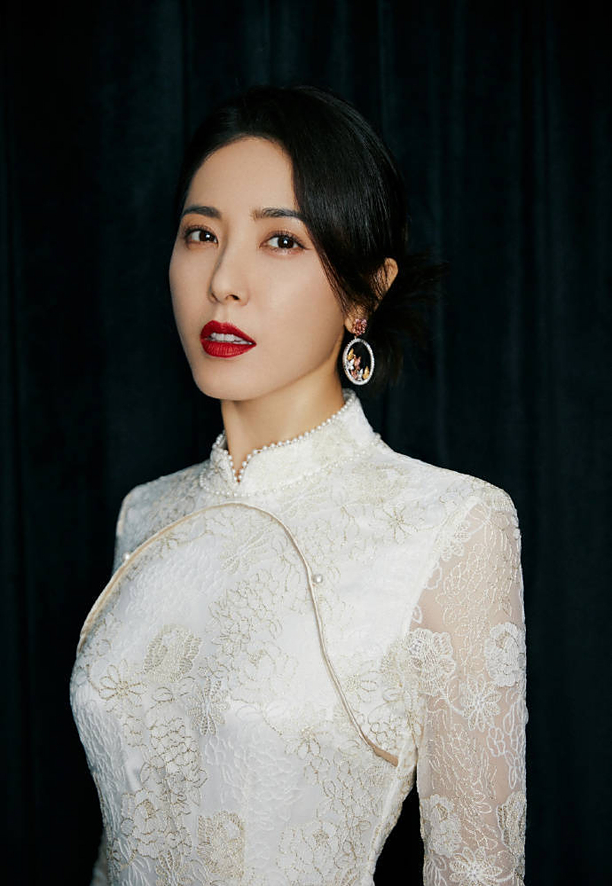 今日分享:中戏第一美女曾黎!