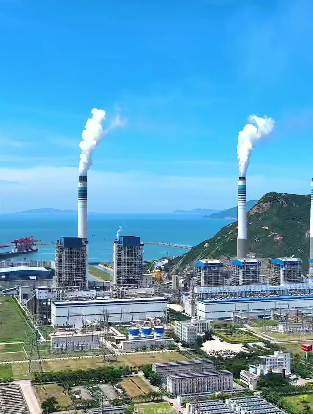 世界核电看中国中国核电看台山这应该是全国最美核电站了