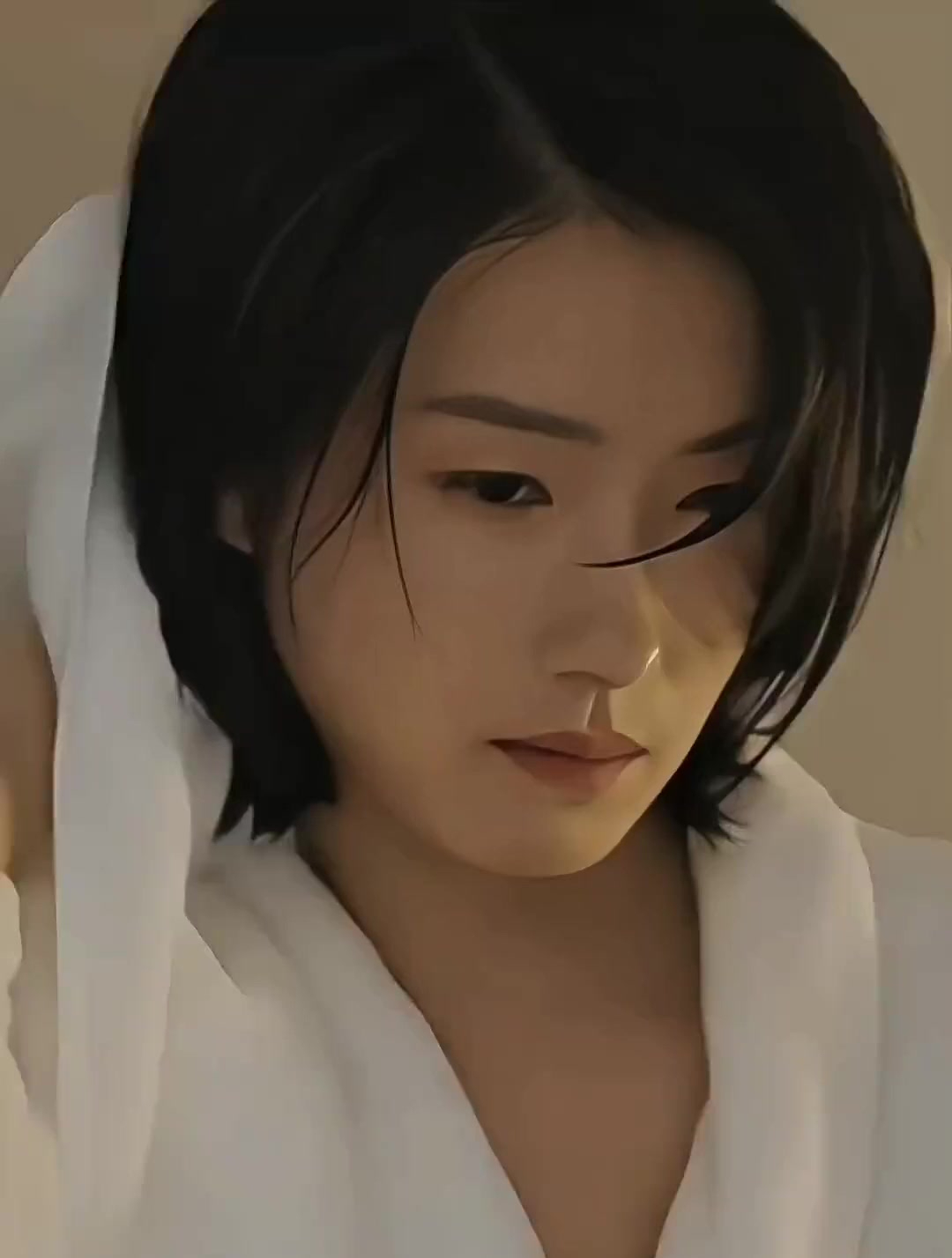 万茜短发天花板,又美又飒,颜值爆表