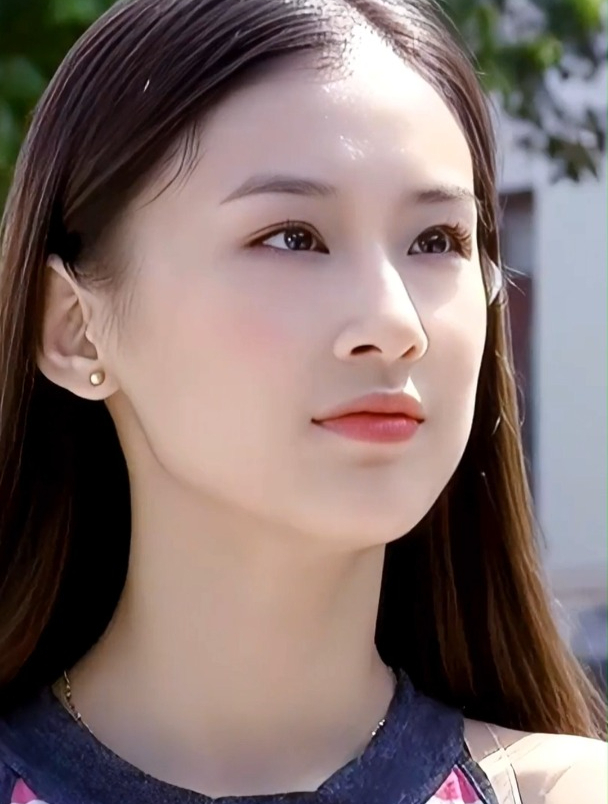 黄圣依,早期这颜值太绝了,妥妥的小说大女主啊