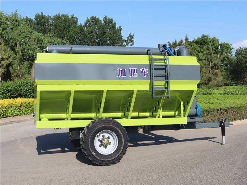 高炮运粮加肥机 运粮车大连雨林 加肥车