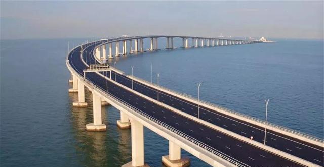 渤海湾大桥:估计总投资额为3千亿
