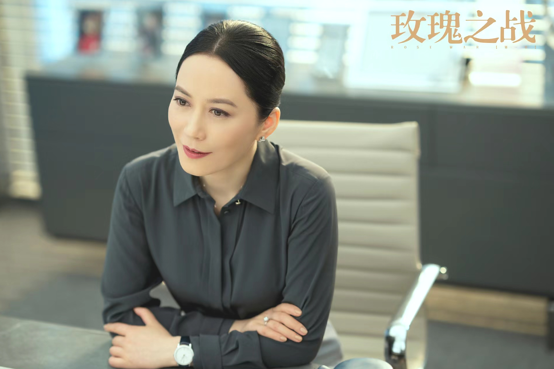 玫瑰之战:中戏的袁泉,北电的俞飞鸿,谁是演技撑腰的惊喜女王?