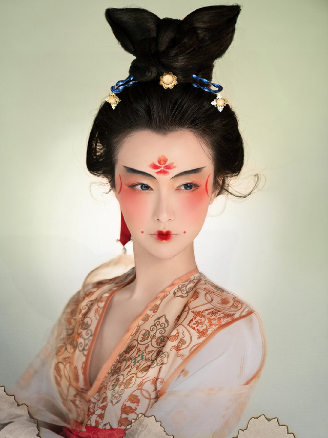 唐朝女子真实的妆容,是什么样子呢?