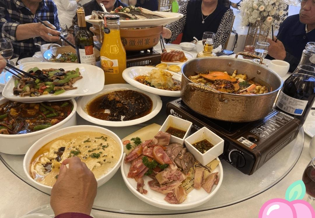 徽州宴彻底凉凉了?曾经上座率达到60%,如今停业关门