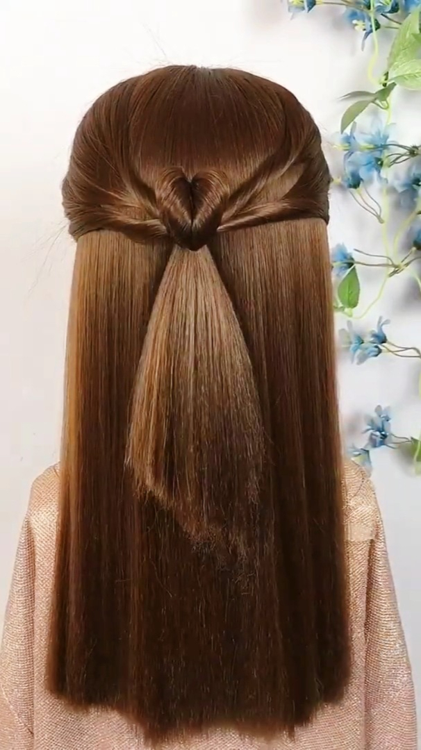 穿裙子这样扎头发,超漂亮
