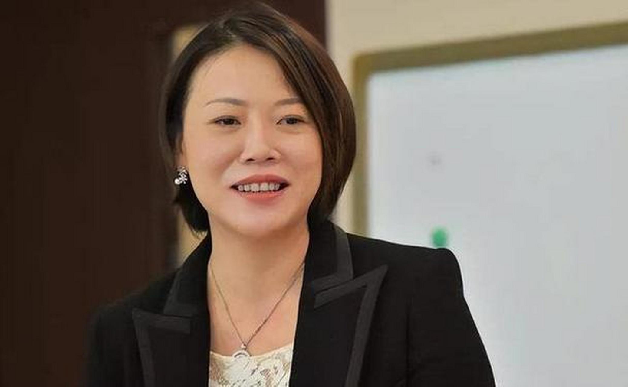 碧桂园董事长在辞职发布会上说出:"大家以为碧桂园是家族企业,其实不