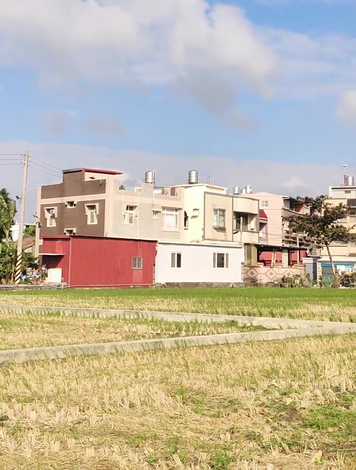 这里是中国台湾省的农村,大家觉得怎么样?