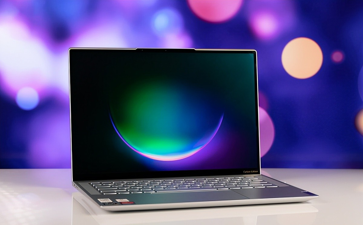 联想yogapro14scarbon2022锐龙版测评轻量新体验