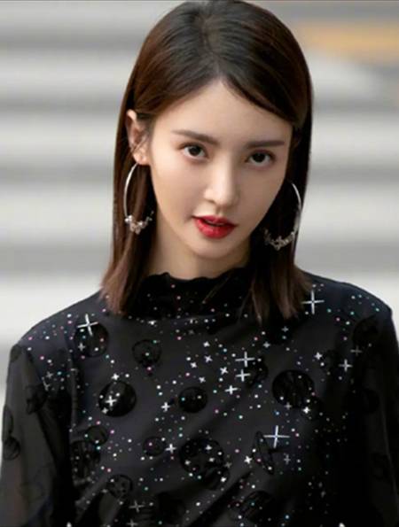 "隐形富婆"金晨:为轧戏陪于正数百万!玩下衣失踪吓坏沈腾1-度小视