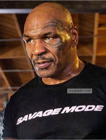 东北话解说,泰森wwe赛场上演谍战大戏,最后剧情神反转 1-度小视