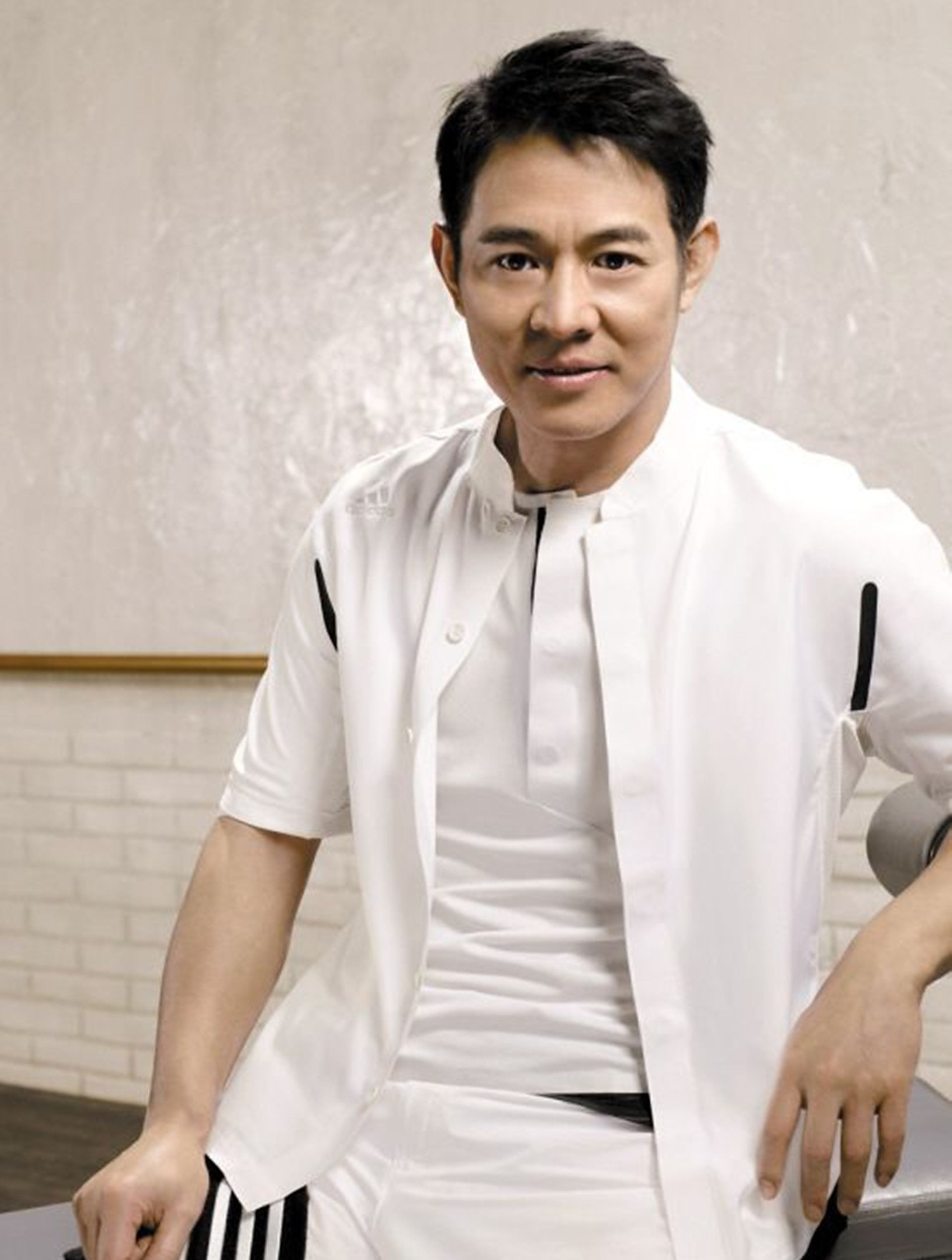 张艺谋看不上李连杰自己打脸!拒成龙零片酬出演,非李连杰不用3-度小视