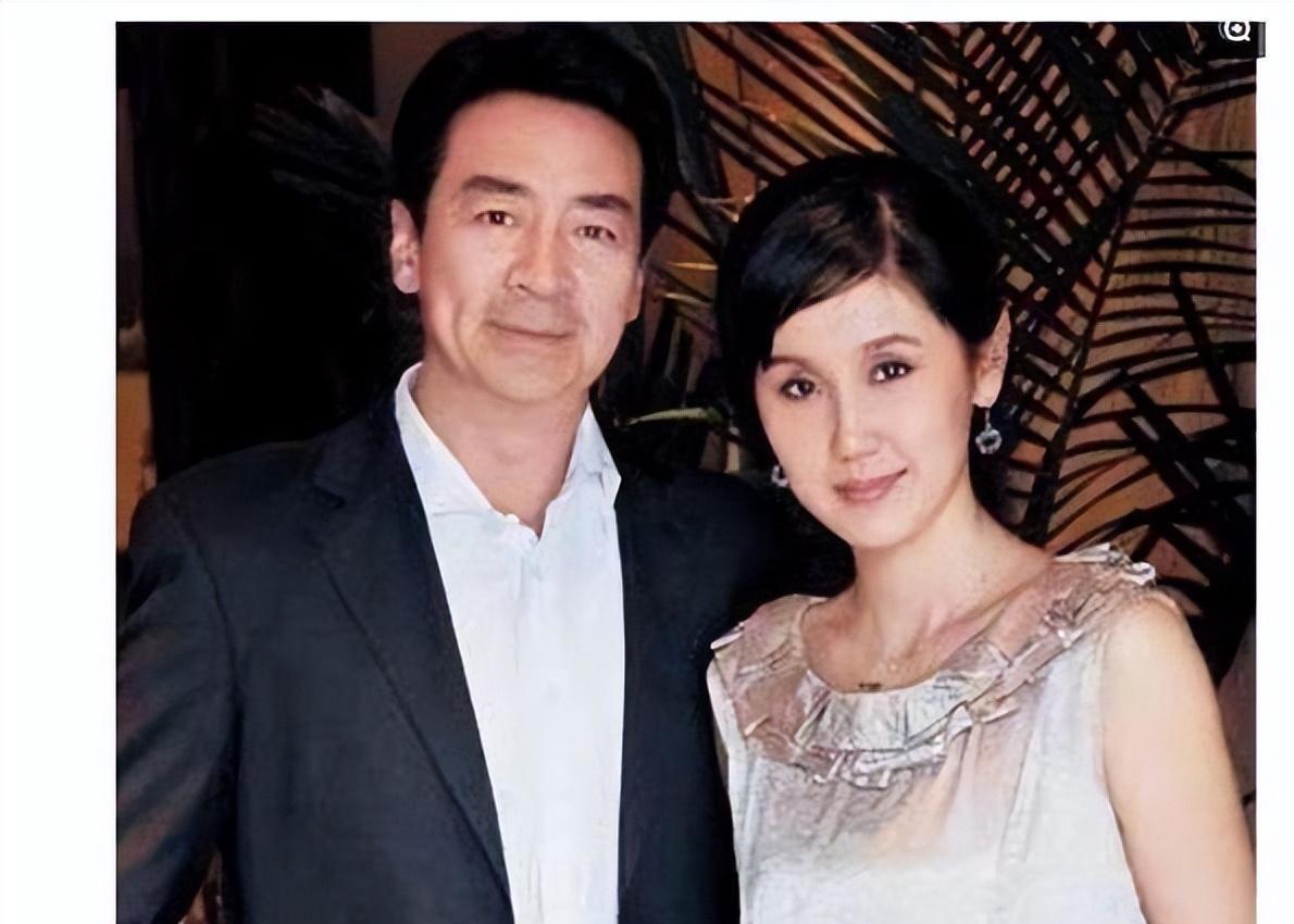 寇振海的老婆李婷是谁图片