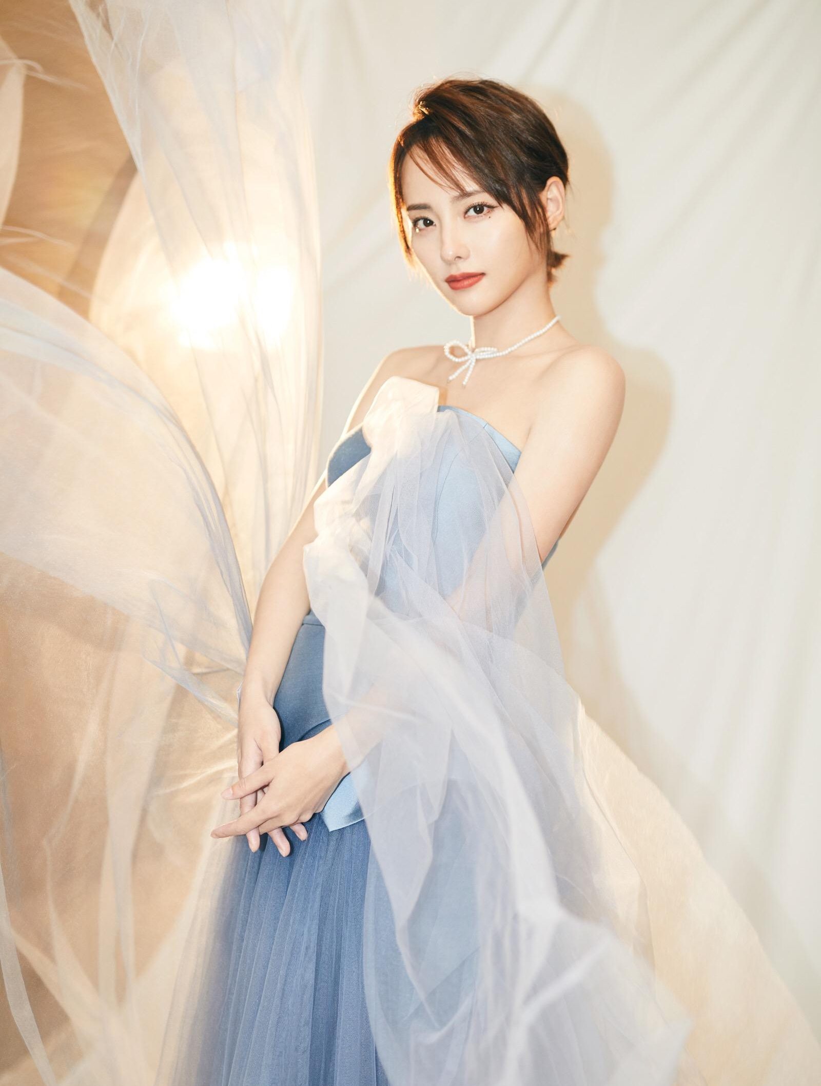 "空等一场"张嘉倪:节目喊话买超求名分,却等到男方夜会美女2-度小视