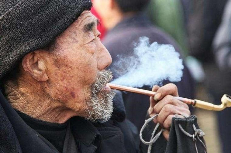 中国老人7个改不掉的坏习惯几乎人人都有快看看你有吗