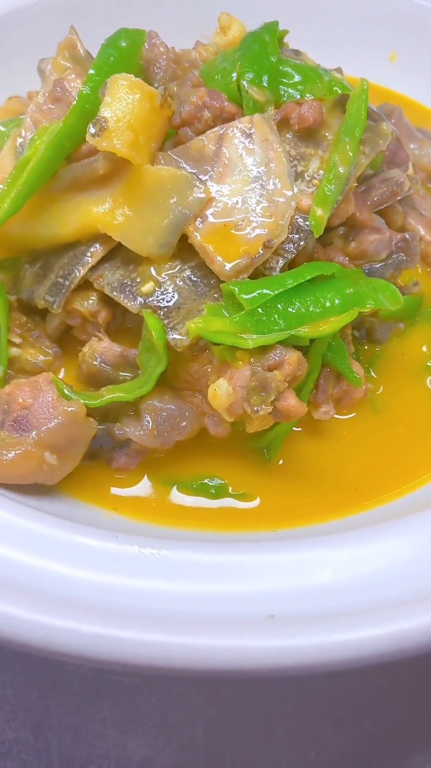 青椒焖水鱼好吃得停不下来