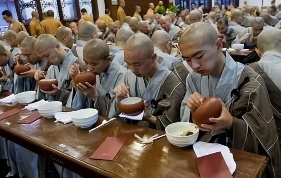 三,和尚不吃肉为何还那么胖