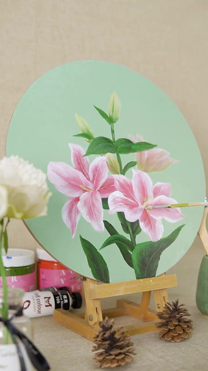 丙烯画的百合花看着比较复杂其实是简单的