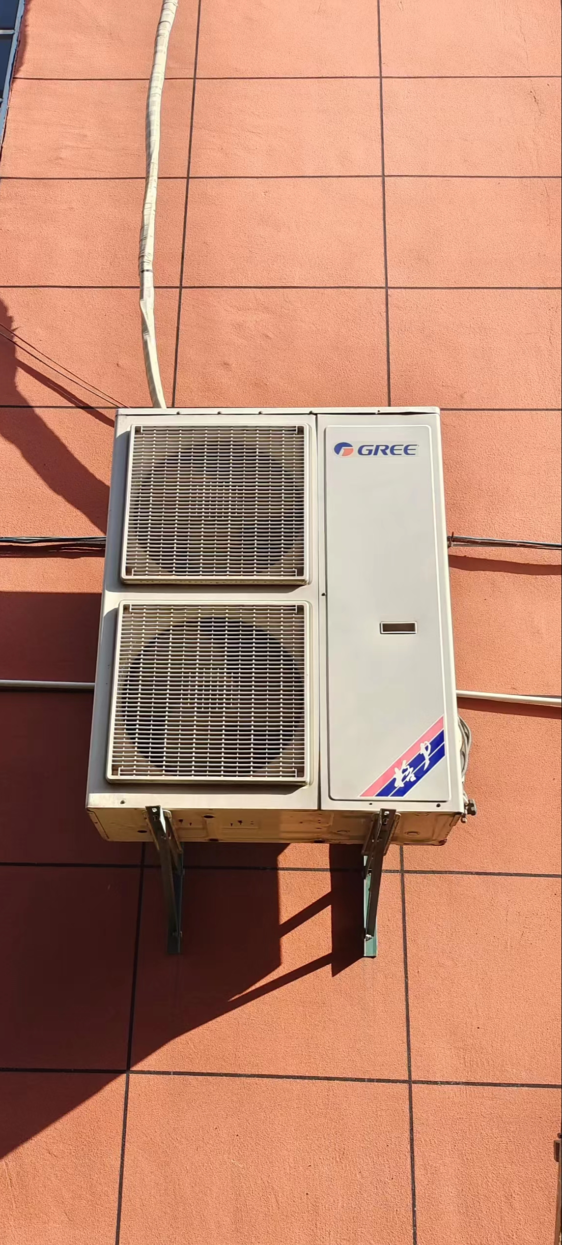 西安格力中央空调维修e4故障代码详解