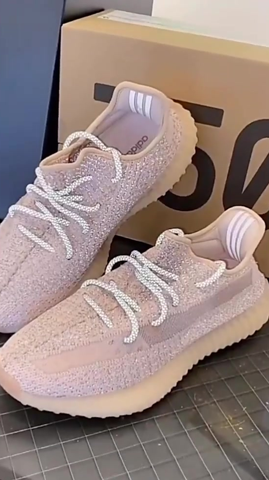 yeezy350粉满天星温柔舒适百搭必备