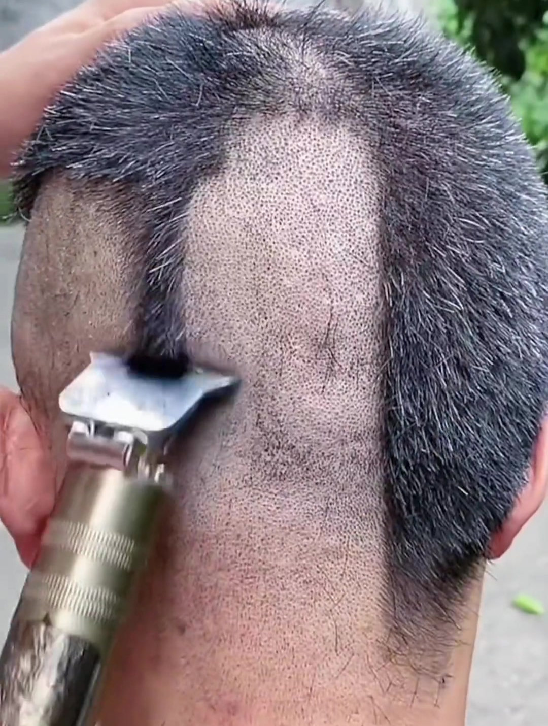 多功能电推理发器,不伤头皮不伤脸,大人小孩都能用-度小视