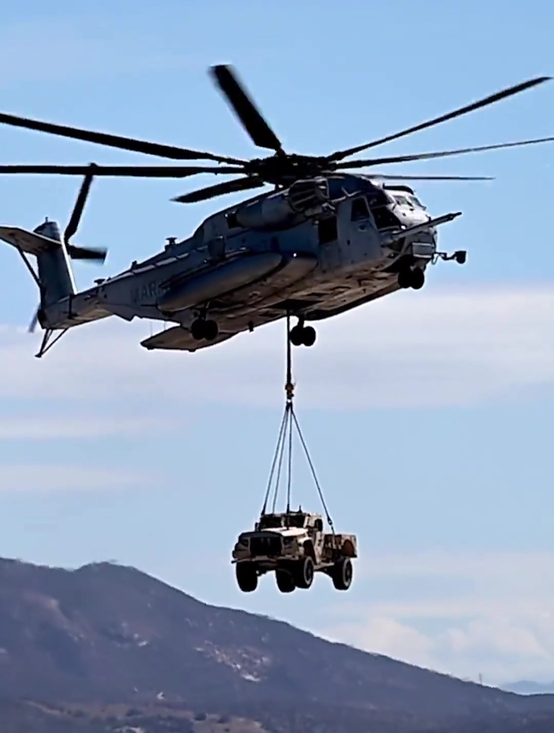 ch-53e吊装,直升机爱好者!-度小视