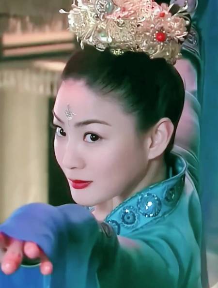 洪小铃《倾世皇妃》首次古装扮相,被赞"够美",碾压林心如-度小视