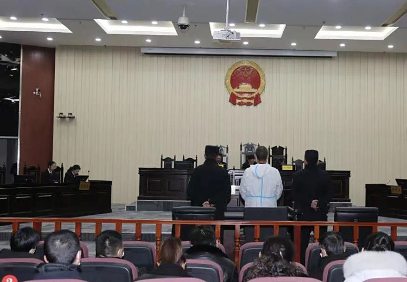 青海省公安厅原副厅长白世德一审获刑13年:被指黑社会组织保护伞,牵出