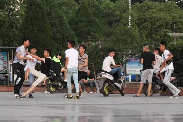 纪实:乔四之后,东北又一"黑老大"陆宝义的罪恶人生之路!