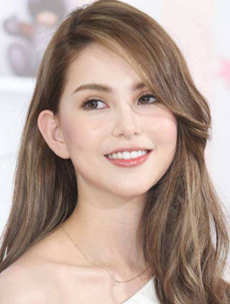 "天王娇妻"昆凌!中专毕业嫁给周杰伦,婚后4年让老公亏损8亿1-度小视