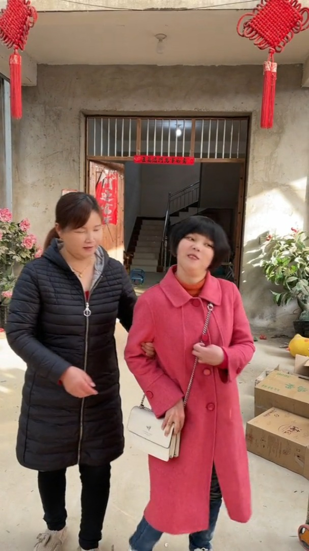 最美夫妻丹丹和沫沫 母女 记录生活-度小视