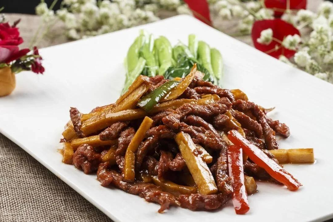 黑椒杏鲍菇炒牛肉