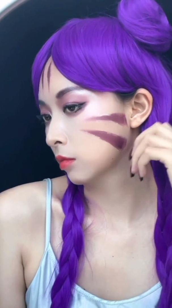 你们要的卡莎仿妆教程来啦卡莎 仿妆