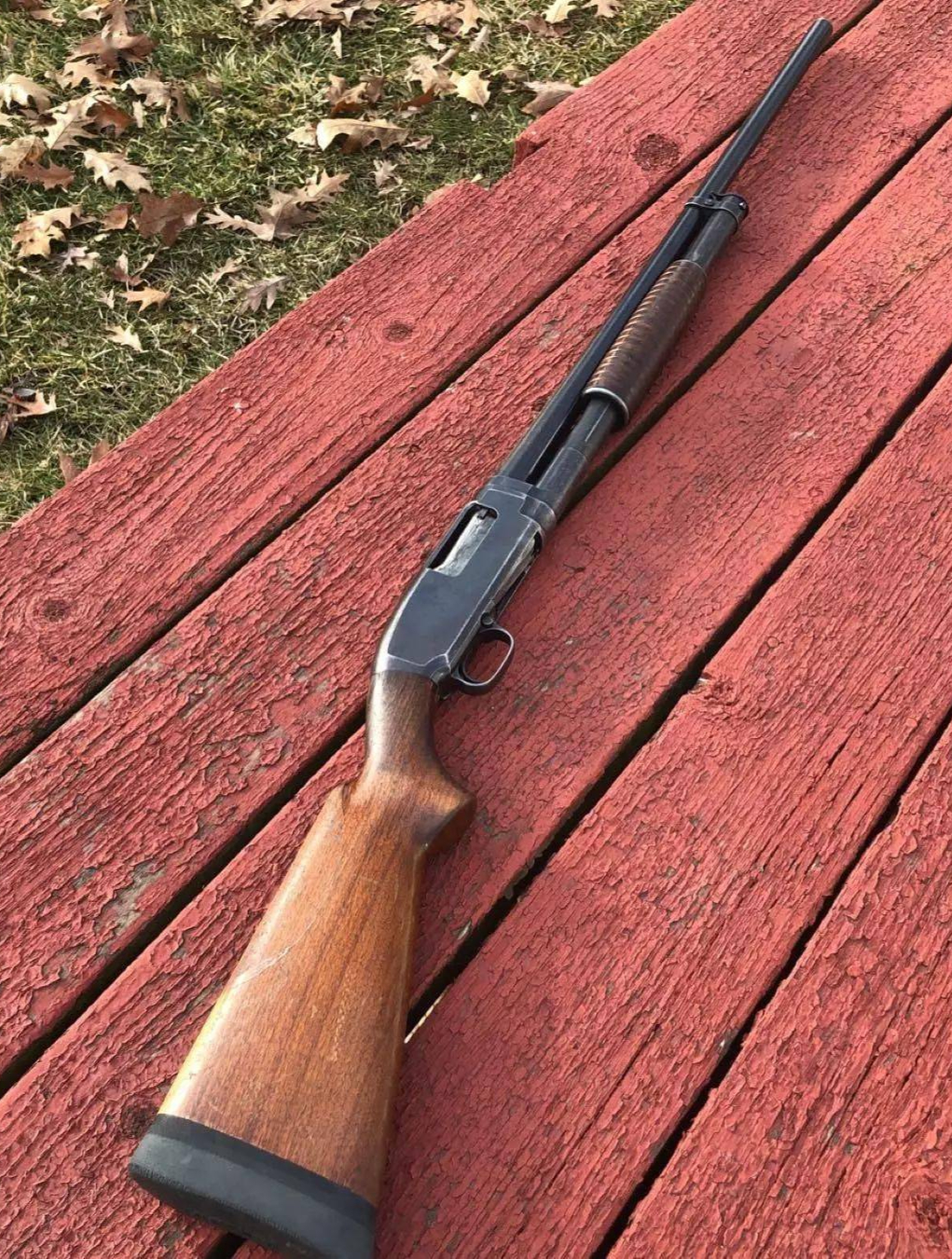 温彻斯特m1897,绰号战壕枪,老外直呼过瘾