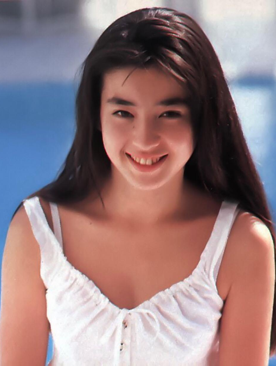 "日本王祖贤"宫泽理惠:14岁深夜敲导演的门,17拍全裸写真3