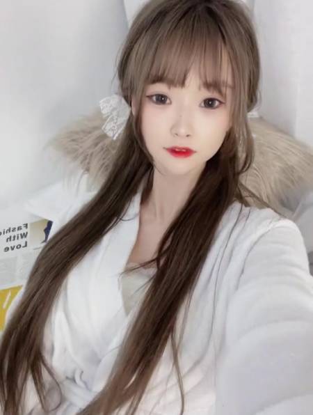 我是大白兔奶糖 你冷我就硬邦邦